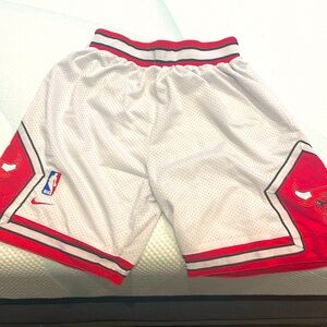 Medium Nike Chicago Bulls Basketball shorts